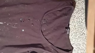 Cumshot on Girls Top