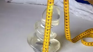 Measure up my new toy, a anal screw...up to 10cm diameter
