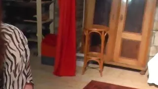 Chubby czech amateur chick does lapdance for a stranger