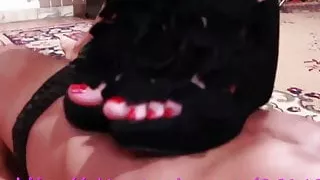 UNP046-My Boyfriend Loves Heels