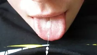 Hot cum dump on my tongue