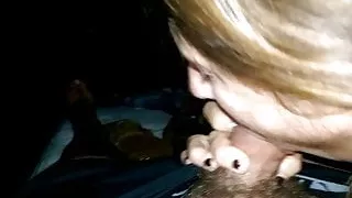 Wife sucking dick