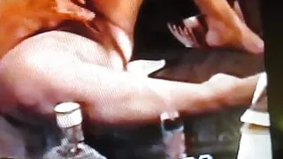 Moglie A Letto Che Si Masturba