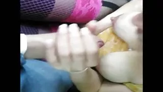 Big Nipps Get Cummed On In The Car