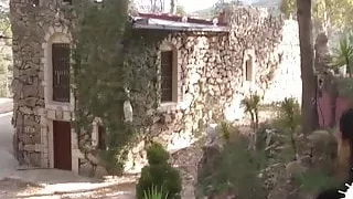 LECHE 69 Sexy Licking in the palace