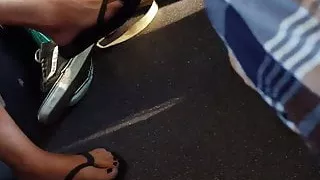 milf feet in flip flops