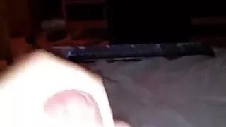 Ich wichse zu einem Hentai, der verdammt gut ist