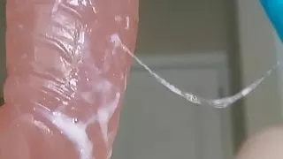 look at all that yummy cum