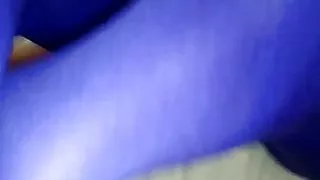 Wanking over wife's feet in blue tights