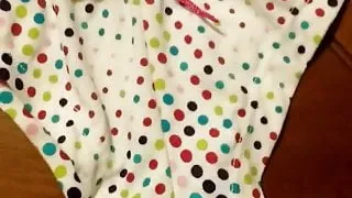 Sperma auf meiner Frau Schwester Höschen