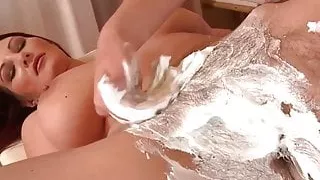 How to shave pussy girlfriend