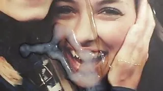 Tribut an Messy Girl und nicht Schwester