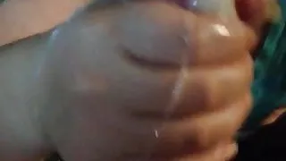 Wife give friend hadjob