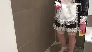 Sissy Maid's Duties on a Sunday