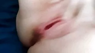 BRITISH STEP MUM PLAYS WITH HER WET CUNT aka FANNY