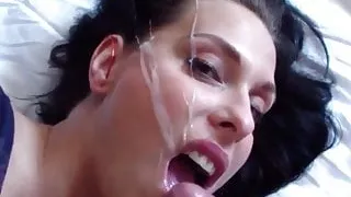 Excellent Amateur Cum-Face-Spraying