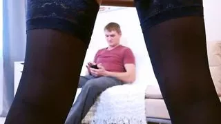 Cuckold rims wifey's ass