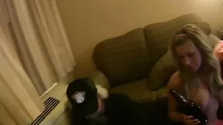 Behind the scenes hotel fun with Samantha & Jayden