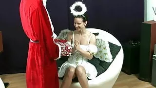 Engelchen vs. Dick in the box