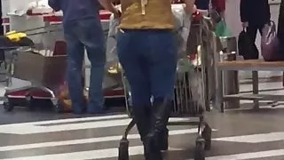 Big Ass at the mall