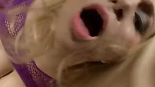 Salacious pornstars organize an inviting orgy at their apartment