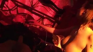 Affectionate dames deliver a stunning blowjob to their dude