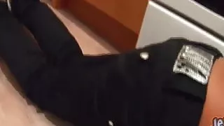 My 18yo ass can barely fit in these skinny jeans