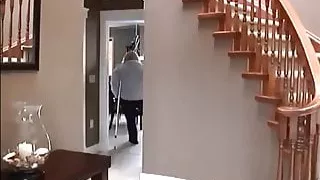 Beinamputierte Frau 41