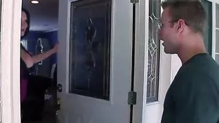 Milf mature cougar fucks on the bed a computer repair