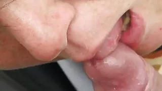 la mia amica mi spompina