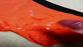 a quick cumshot onto my boxers