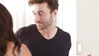 Girlfriend babe pussyfucked before cumshot