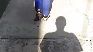 culona pantalon azul