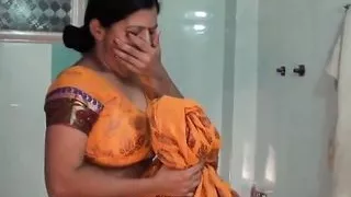 Aunty dress change in room and bathroom