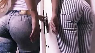 Bubble-Butt Blonde Teen & Perfect Round Ass Brunette Teen!