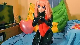 Latex kigurumi popping latex balloon
