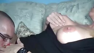 salope cougard percing baise un jeunes