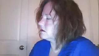 MILF enjoying herself