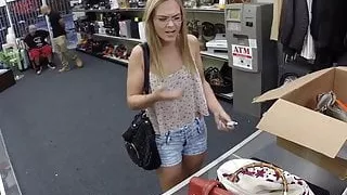 Cashing in! - XXX Pawn