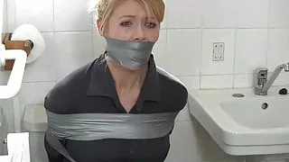 Blonde housewife in bathroom