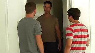 Rafael simultaneously plows two eager twinks with his cock