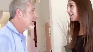 Naughty Ariana Grand seduces not stepdaddy into fucking her