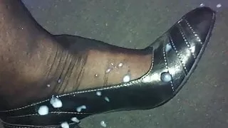 Cum On Heels