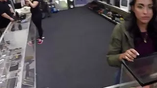 Pawn A Bearded Dragon For A White Anaconda - XXX Pawn