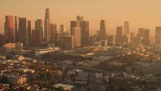 VIXEN Riley & Megan Fuck Neighbour In A Daring Threesome