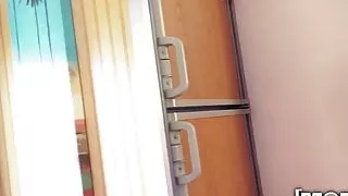 Mofos - Mia Pearl  - Curvy Chick Takes it Dog