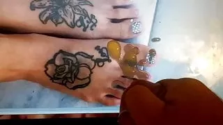 Creaming Rachel Grace Hartleys toes of Leeds