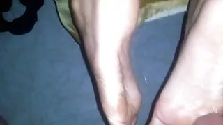 Footjob Colombiana 4 Cumsoles