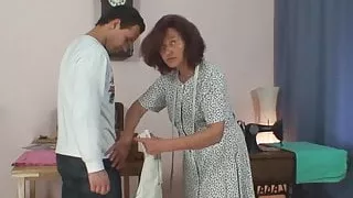 Customer fucks sewing old women