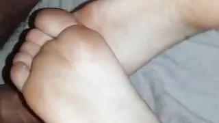 feet